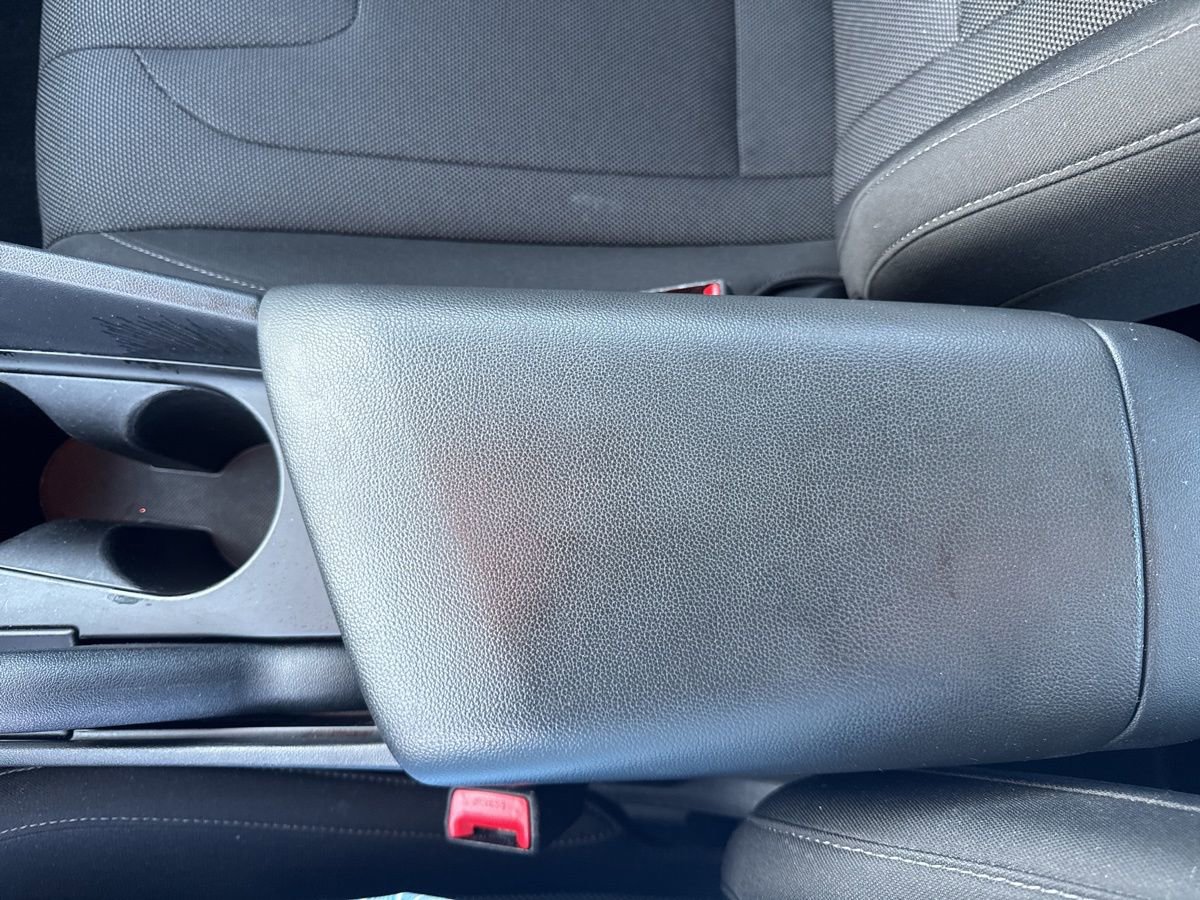 Used 2023 Hyundai Elantra SE image 29