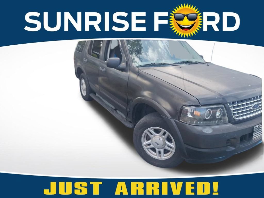Used 2002 Ford Explorer XLS RWD image 1