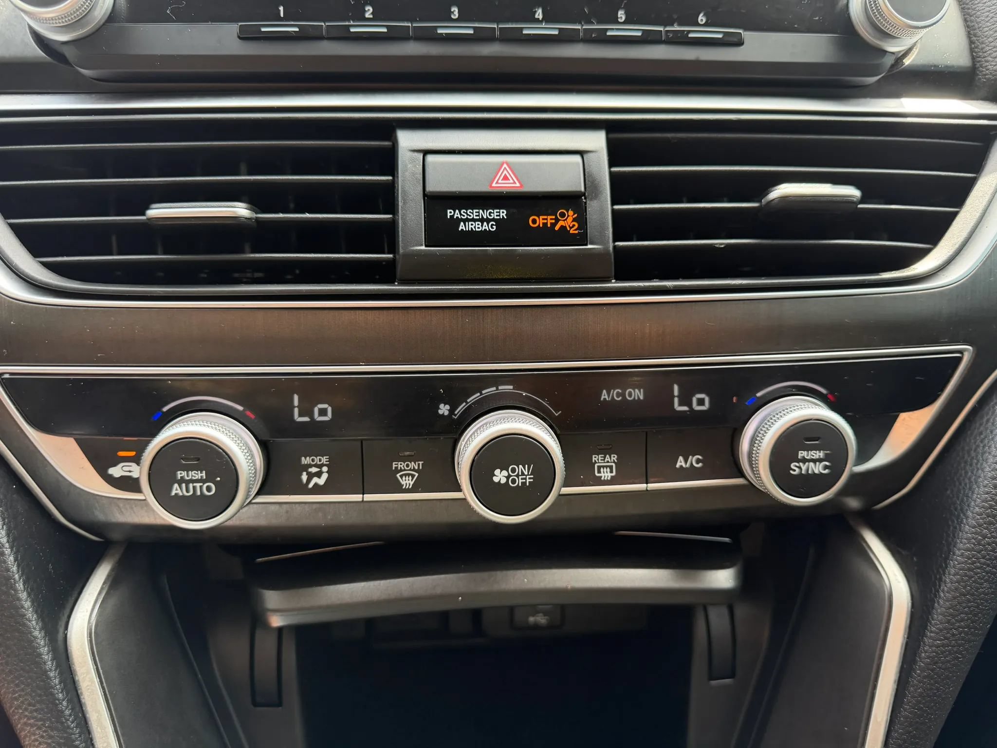 Used 2018 Honda Accord LX image 45