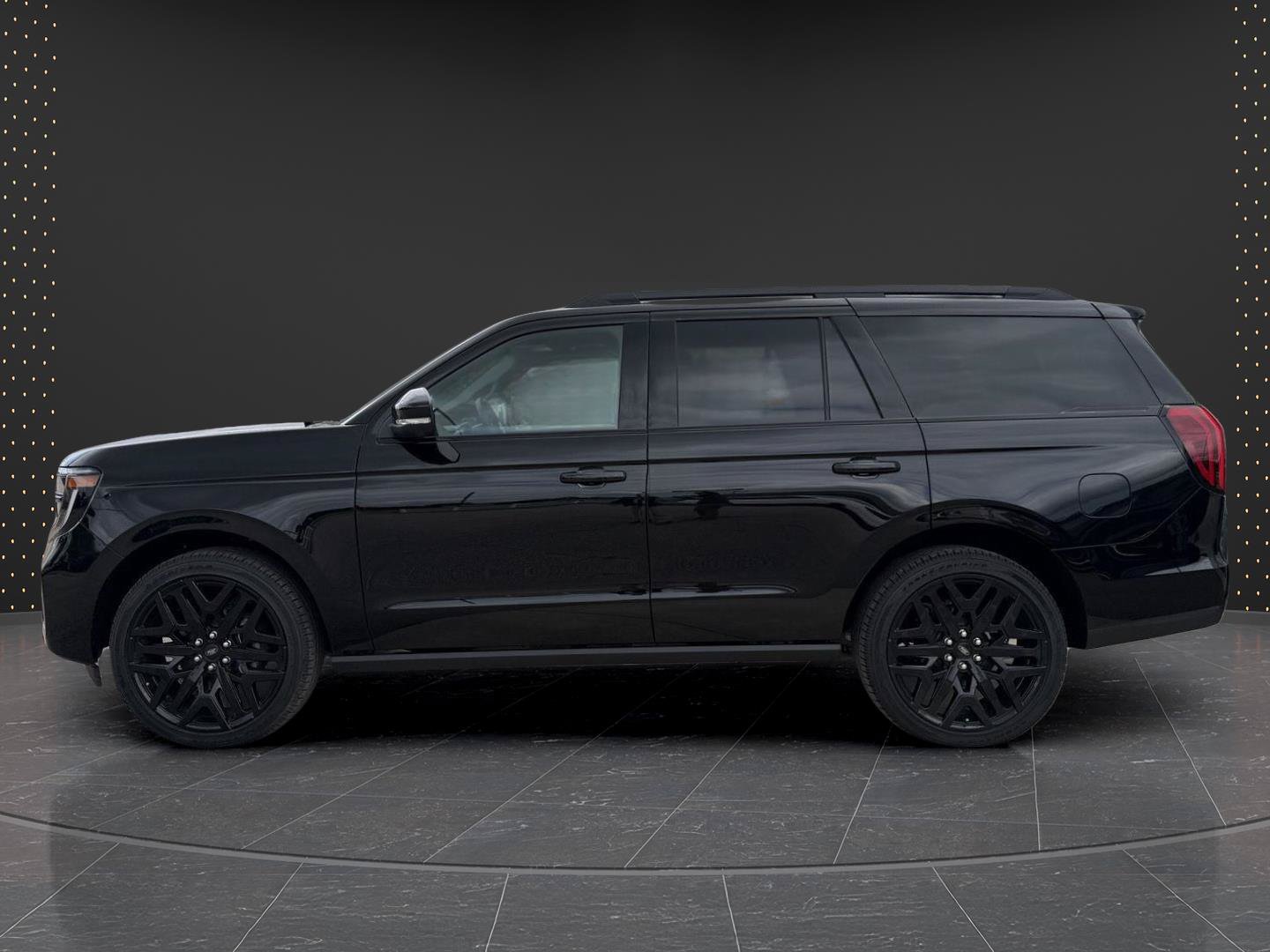 New 2026 Ford Expedition Platinum w/ Stealth Performance Package AWD/4WD image 8