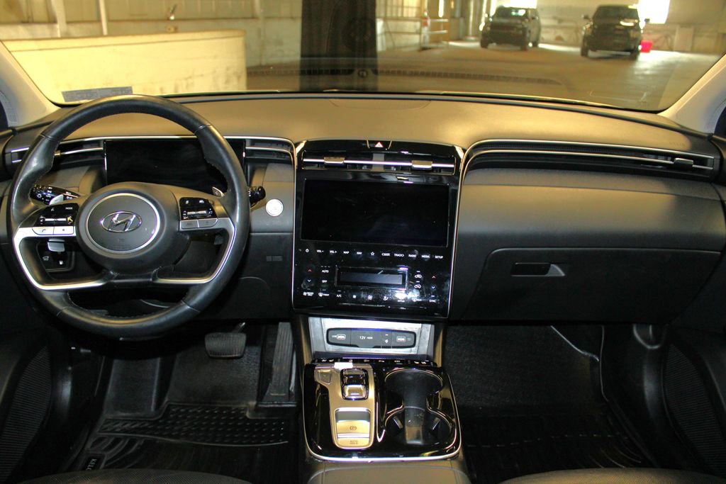 Used 2022 Hyundai Tucson Limited image 9