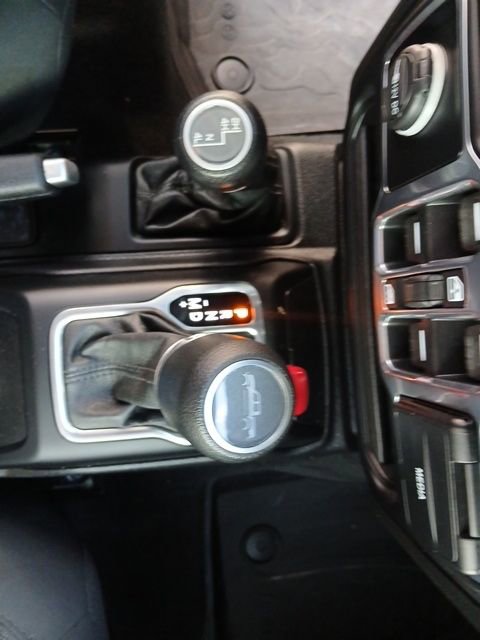 Used 2020 Jeep Gladiator Sport w/ Quick Order Package 24S image 43