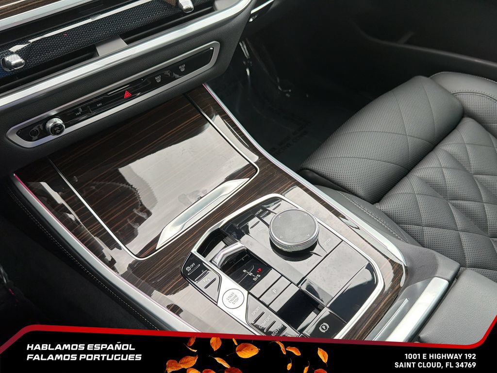 Used 2024 BMW X5 xDrive40i w/ M Sport Package AWD/4WD image 22