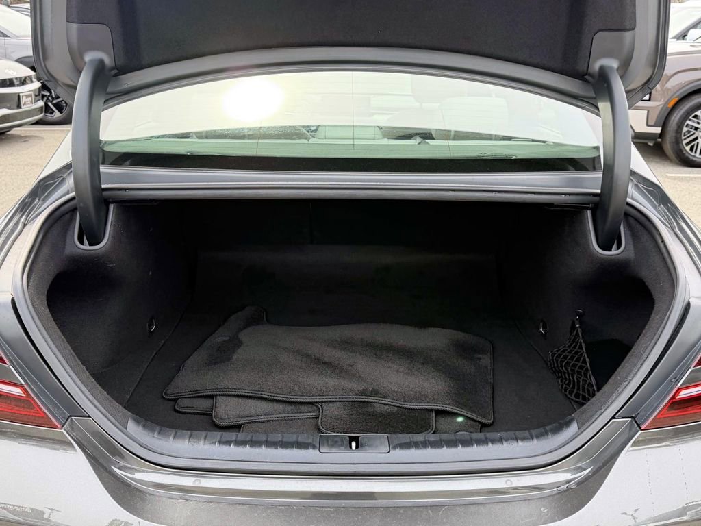 Certified 2025 Genesis G70 2.5T image 7