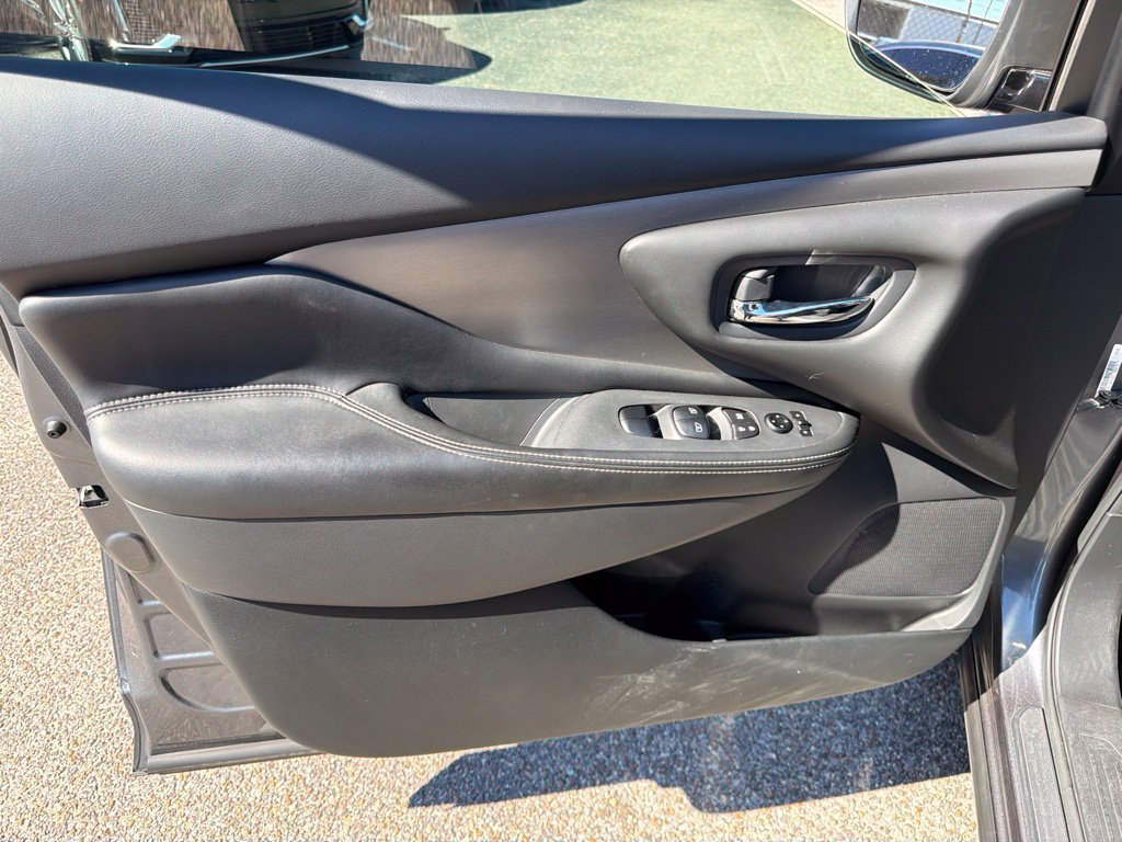 Used 2020 Nissan Murano S w/ Technology Package FWD image 19