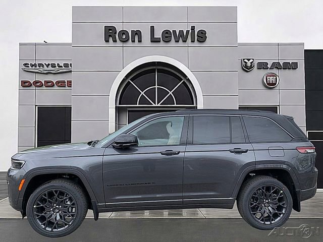 New 2026 Jeep Grand Cherokee Summit AWD/4WD image 1