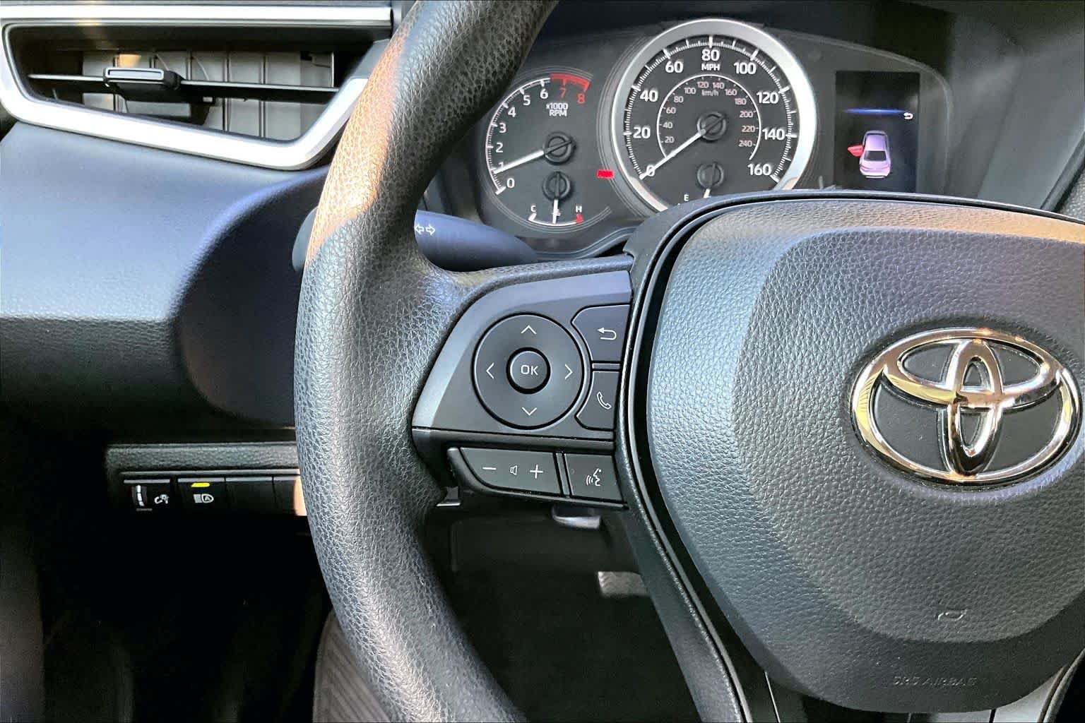 Certified 2022 Toyota Corolla LE FWD image 24
