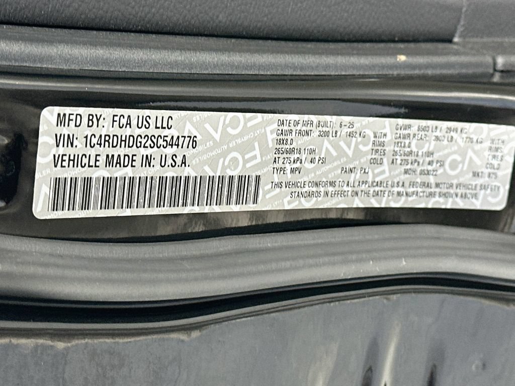 Used 2025 Dodge Durango GT RWD image 36