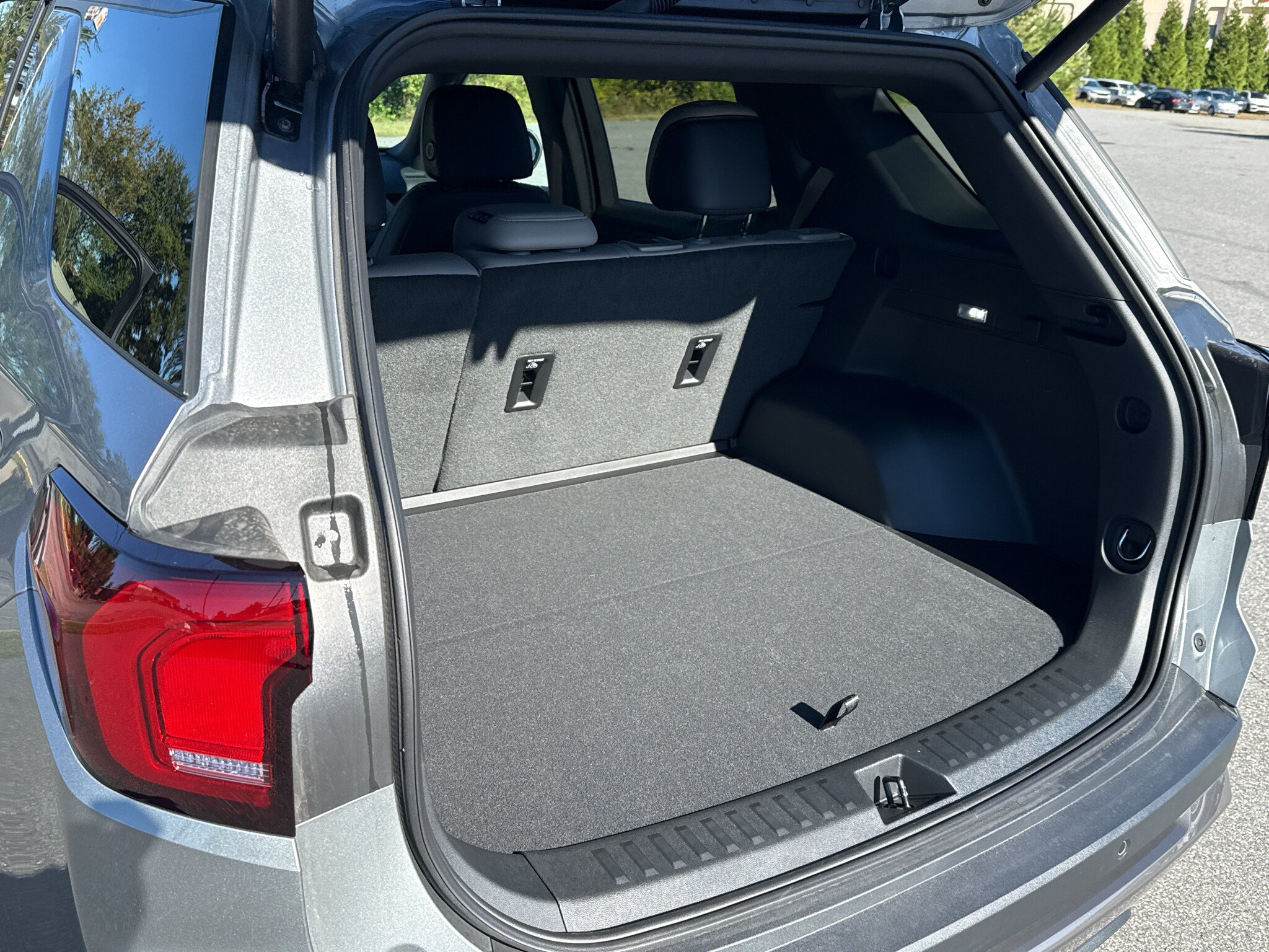 New 2027 GMC Terrain Elevation w/ Elevation Premium Package FWD image 20