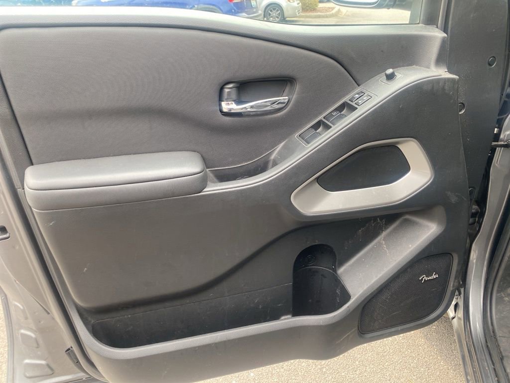 Used 2024 Nissan Frontier SV w/ SV Convenience Package image 12