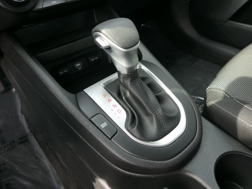 Used 2023 Kia Forte LXS image 21