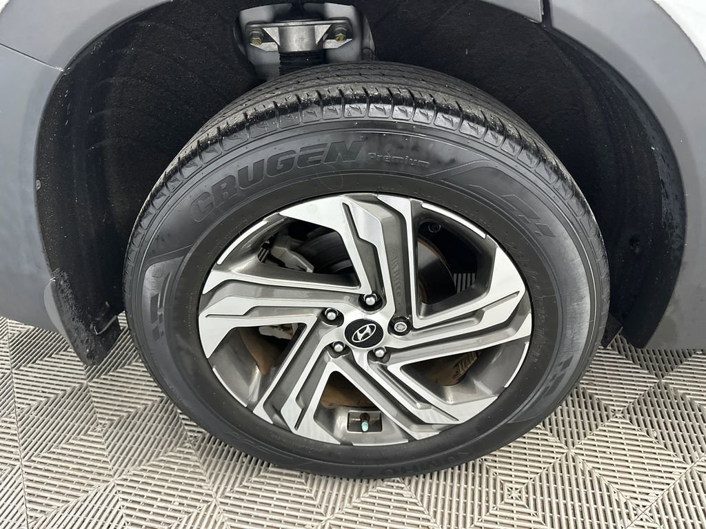 Used 2022 Hyundai Santa Fe SEL FWD image 18