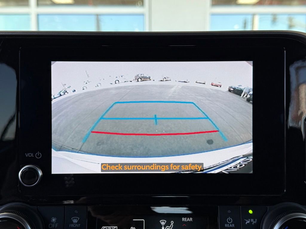 Certified 2023 Toyota Highlander XLE image 30