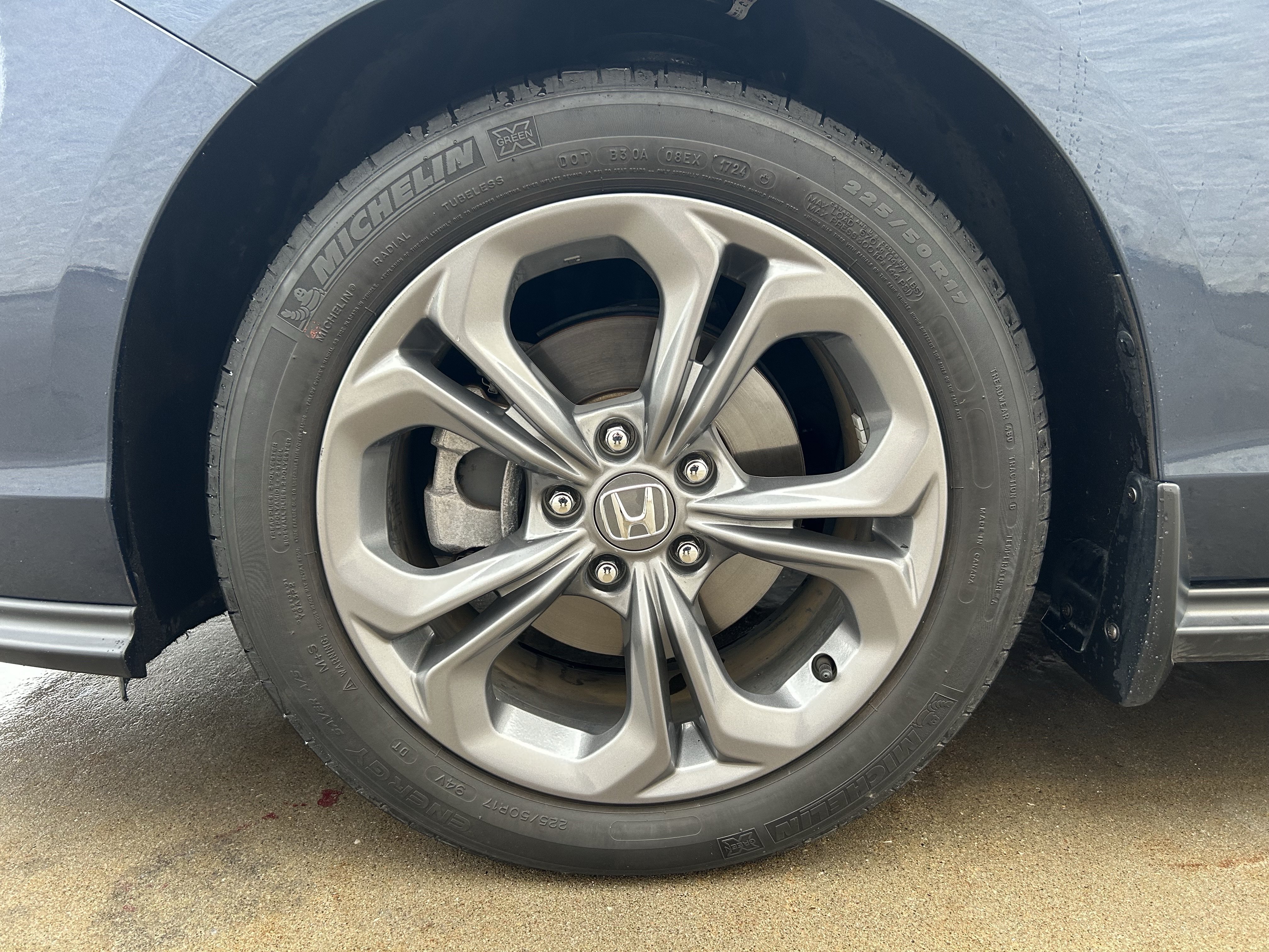 Used 2024 Honda Accord EX image 10