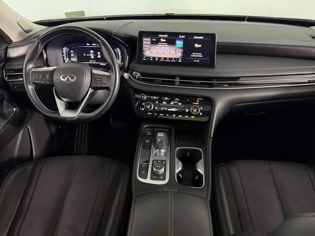 Used 2023 INFINITI QX60 Sensory w/ Cargo Package FWD image 13