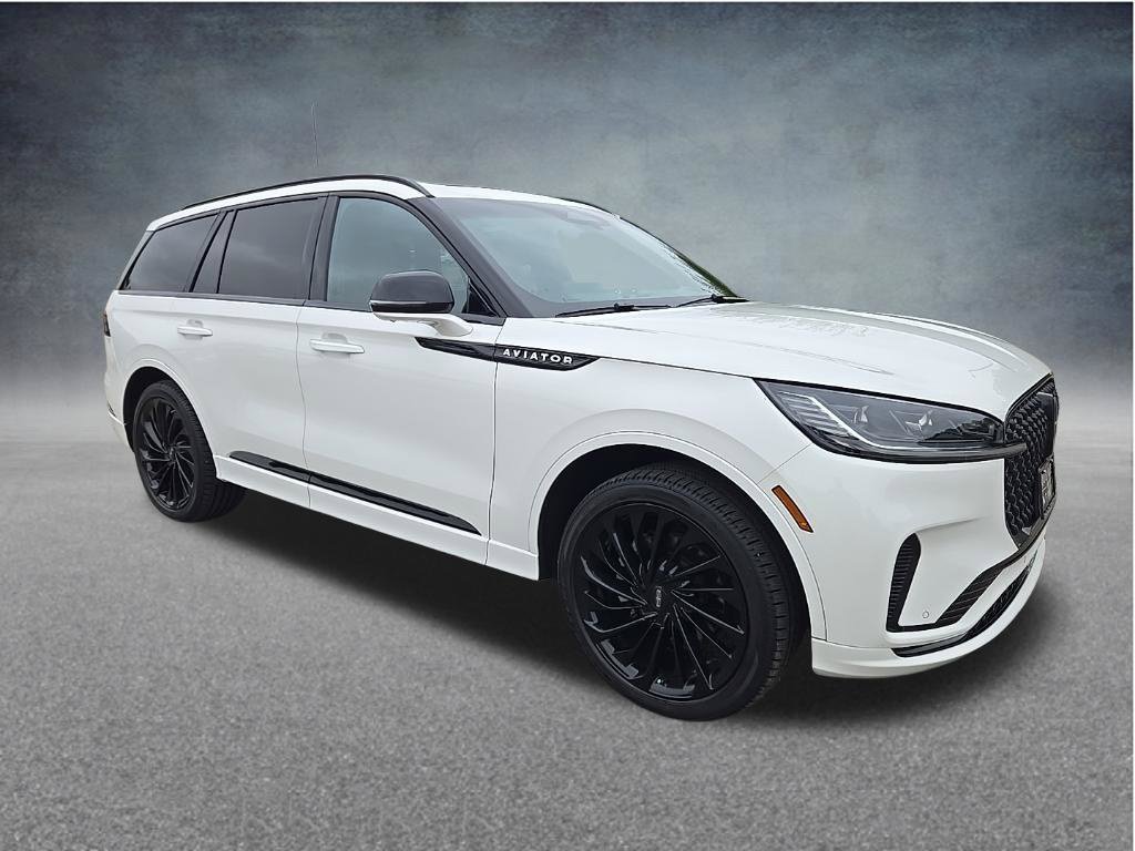 Used 2025 Lincoln Aviator Reserve w/ Equipment Group 201A AWD/4WD image 21