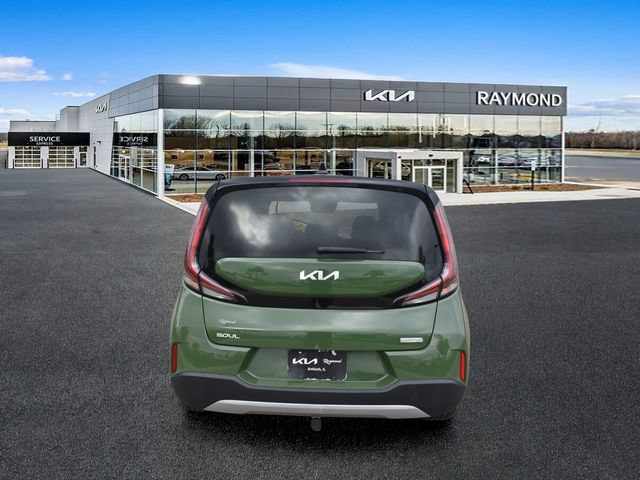Certified 2023 Kia Soul EX FWD image 4