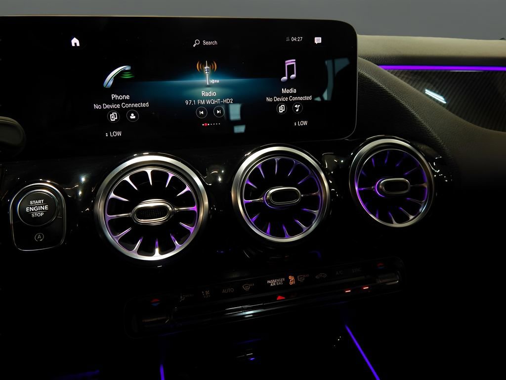 Used 2021 Mercedes-Benz GLA 45 AMG 4MATIC image 26