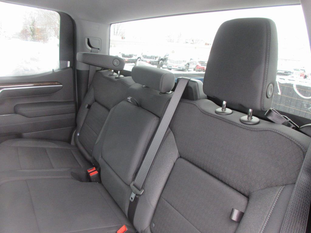 New 2026 GMC Sierra 1500 Elevation image 14