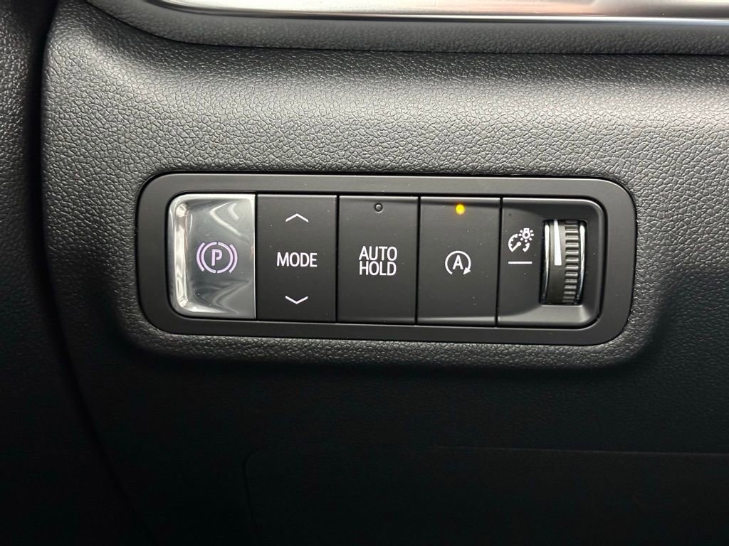 New 2026 GMC Terrain Elevation w/ Elevation Premium Package image 23