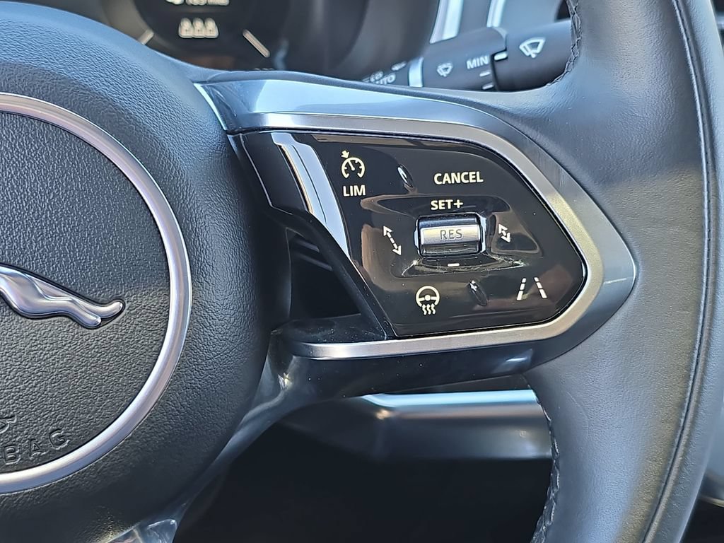 Used 2024 Jaguar I-PACE R-Dynamic HSE AWD/4WD image 18