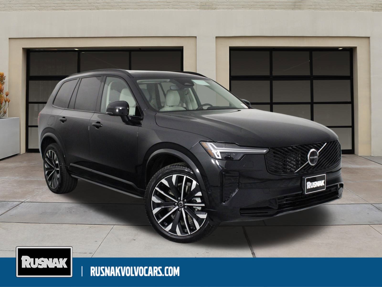 New 2026 Volvo XC90 B6 Ultra image 1