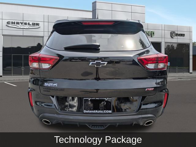 Used 2021 Chevrolet TrailBlazer RS w/ Sun and Liftgate Package AWD/4WD image 4