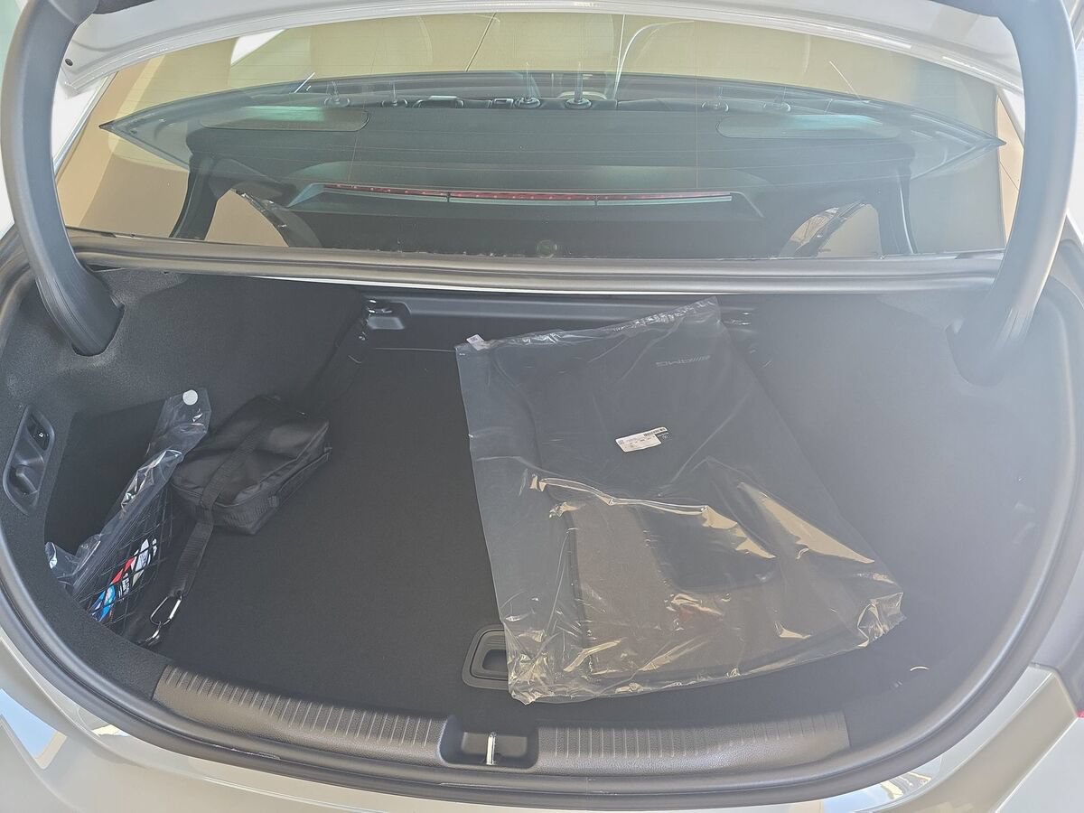 New 2026 Mercedes-Benz C 300 4MATIC Sedan image 12