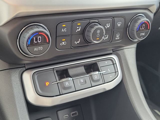 Certified 2023 GMC Acadia SLE w/ Driver Convenience Package image 30