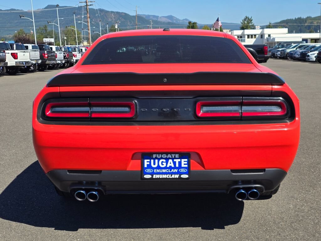 Used 2022 Dodge Challenger SXT w/ Blacktop Package RWD image 7