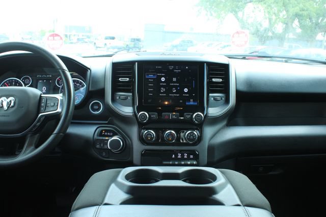 Used 2026 RAM 1500 Express AWD/4WD image 17