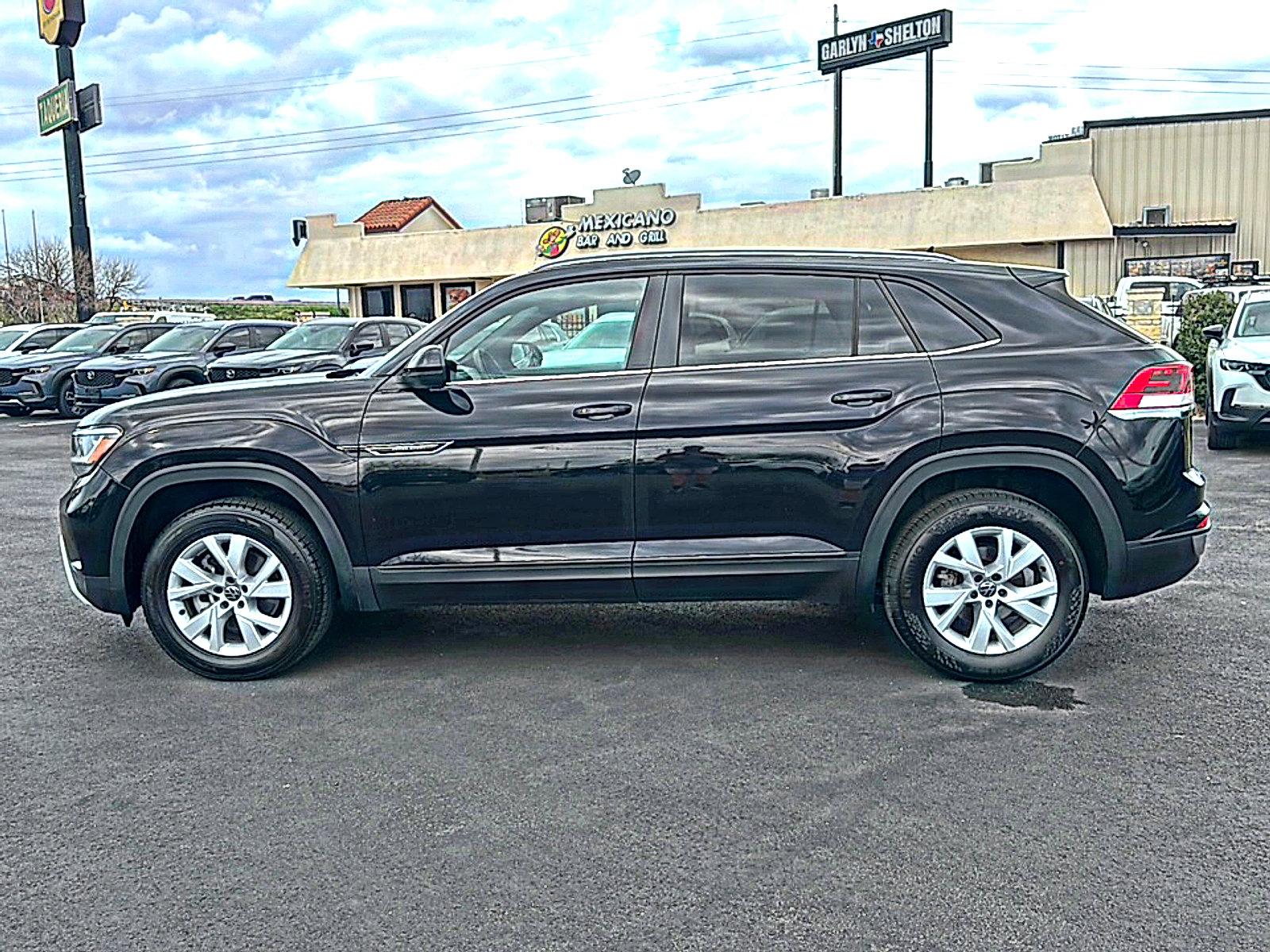 Used 2021 Volkswagen Atlas Cross Sport S FWD image 5