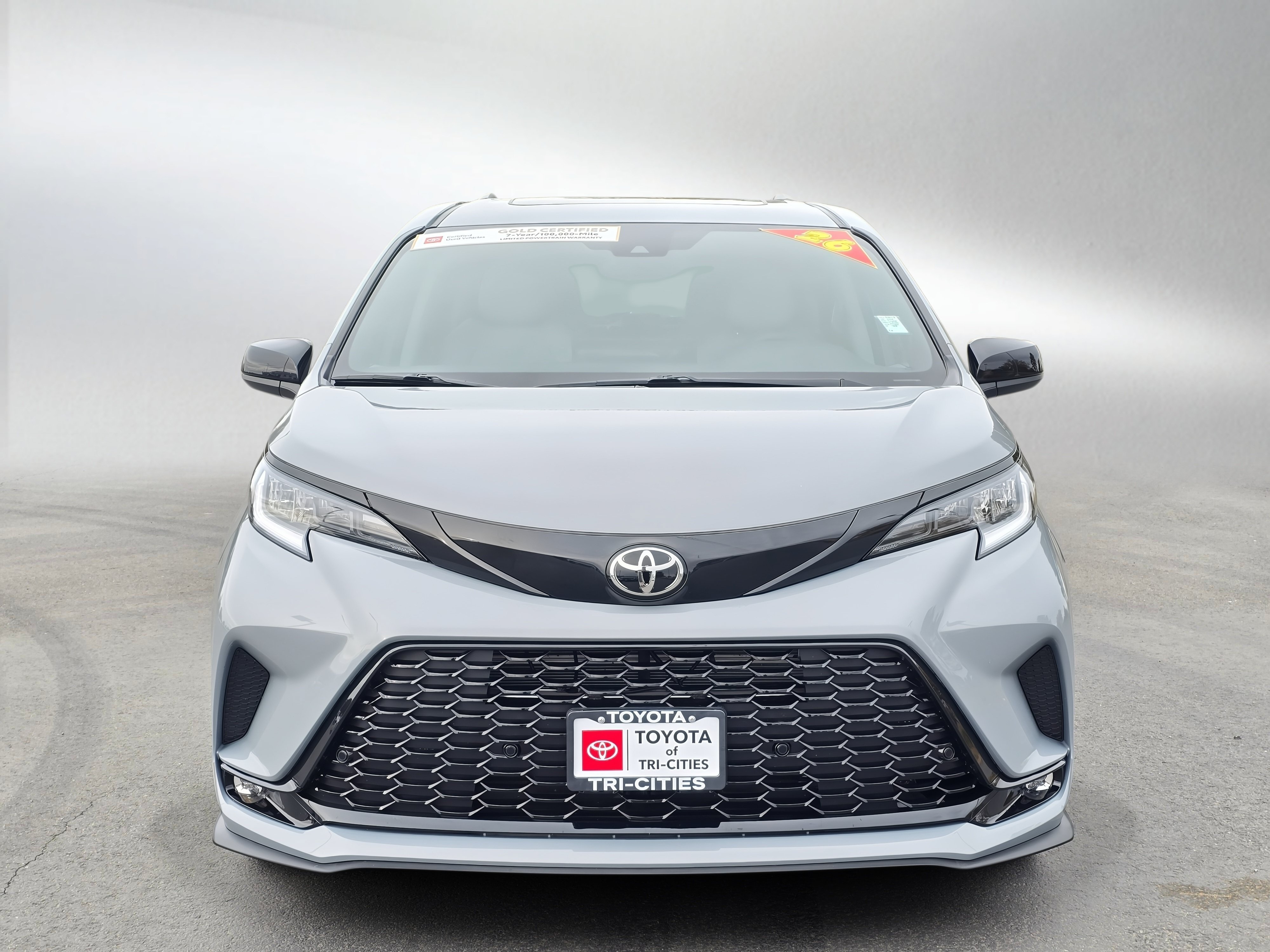 Certified 2026 Toyota Sienna XSE AWD/4WD image 7