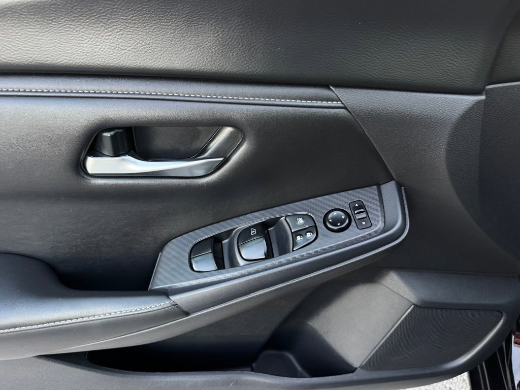 Used 2024 Nissan Sentra SV image 37