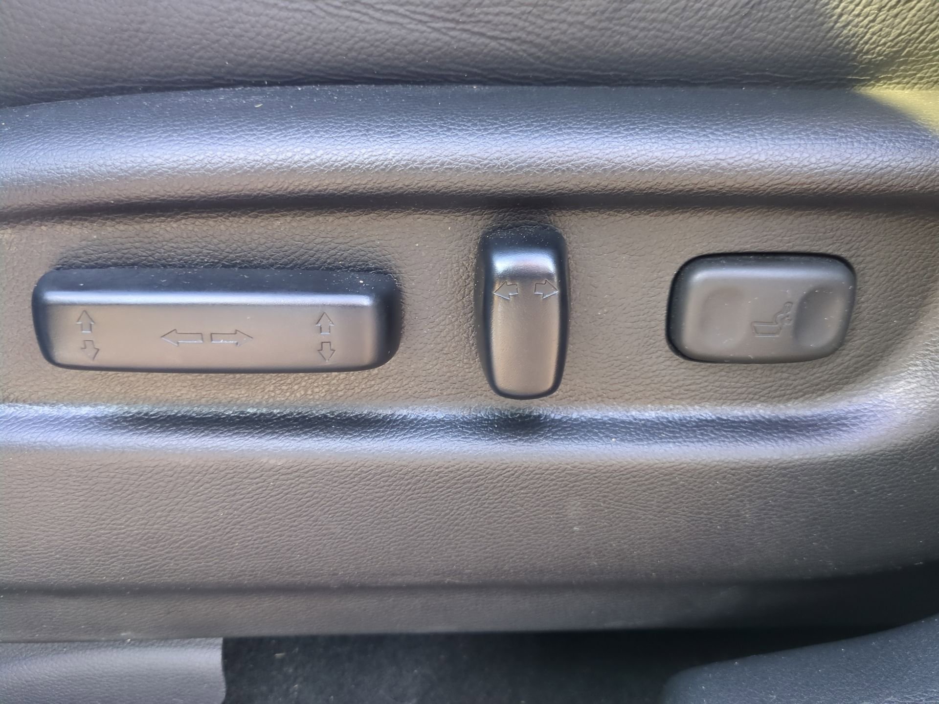 Certified 2024 Honda Passport TrailSport image 18