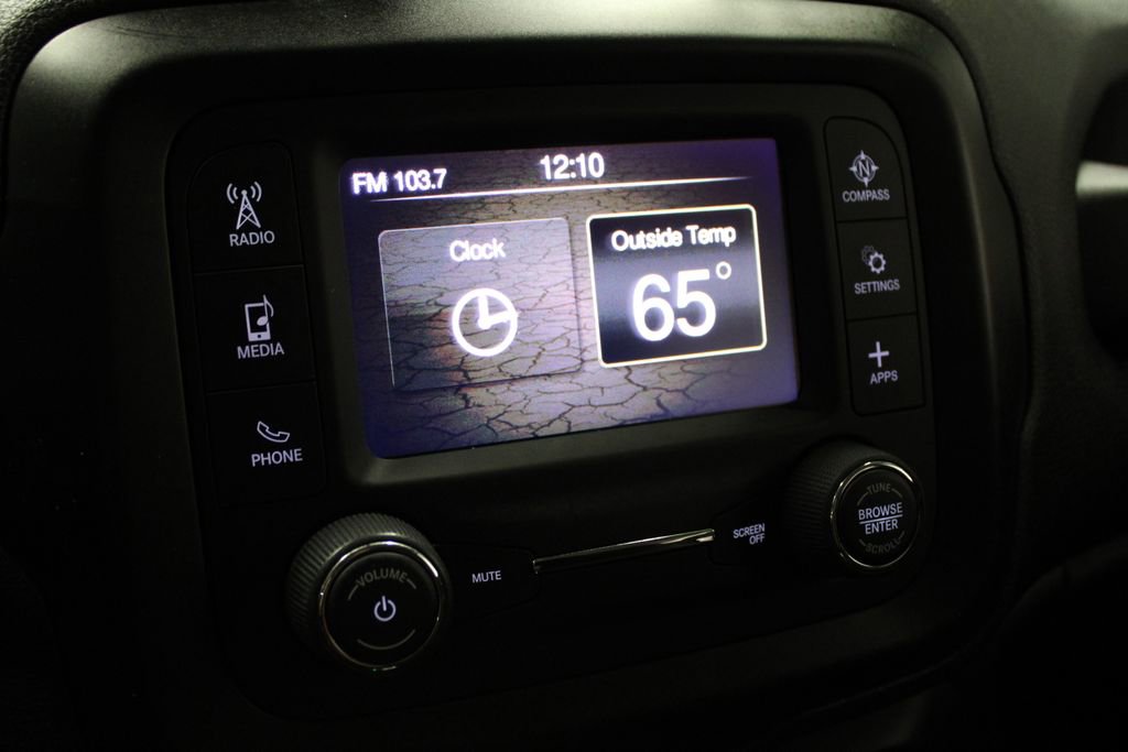 Used 2020 Jeep Renegade Sport w/ Sport Appearance Group image 17