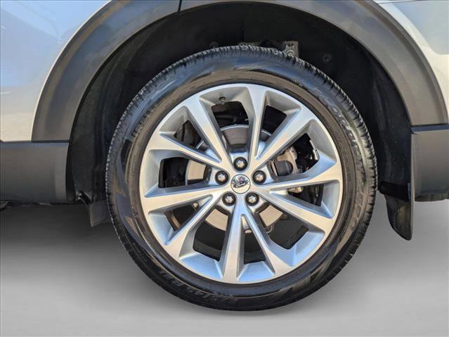 Used 2022 Ford Explorer Platinum w/ Equipment Group 601A image 24