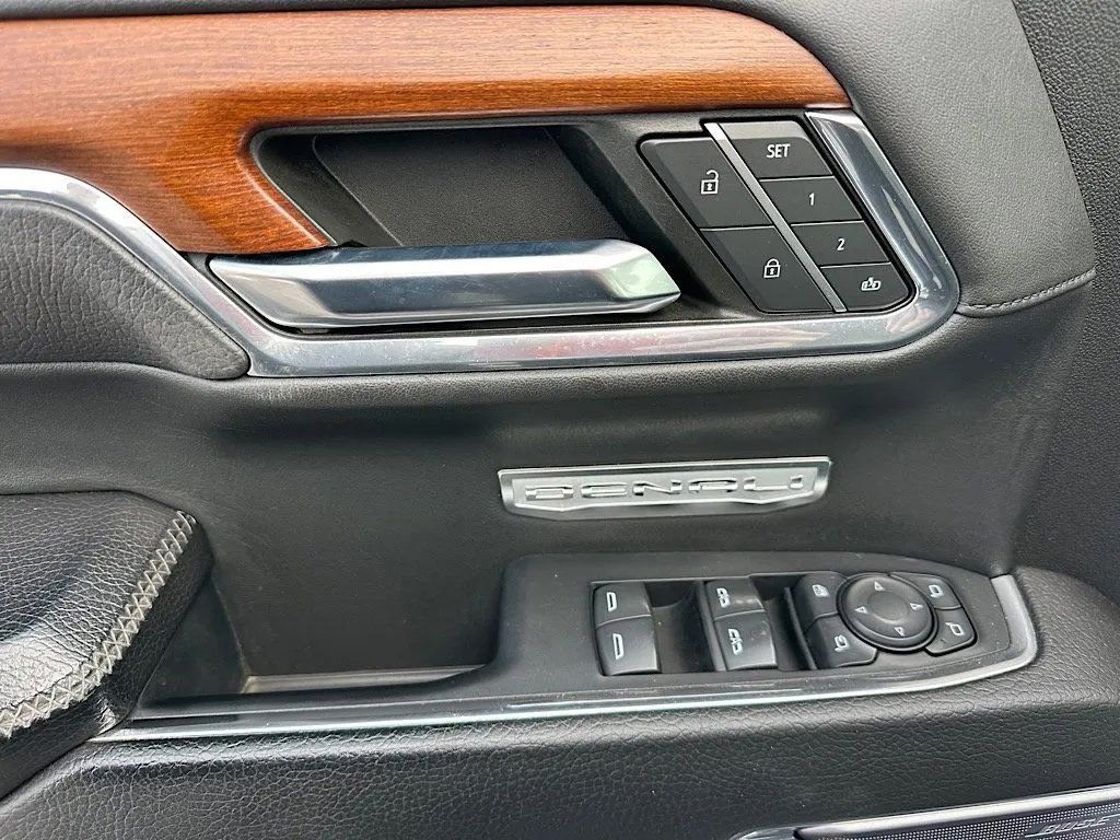 Used 2023 GMC Sierra 1500 Denali w/ Technology Package image 13