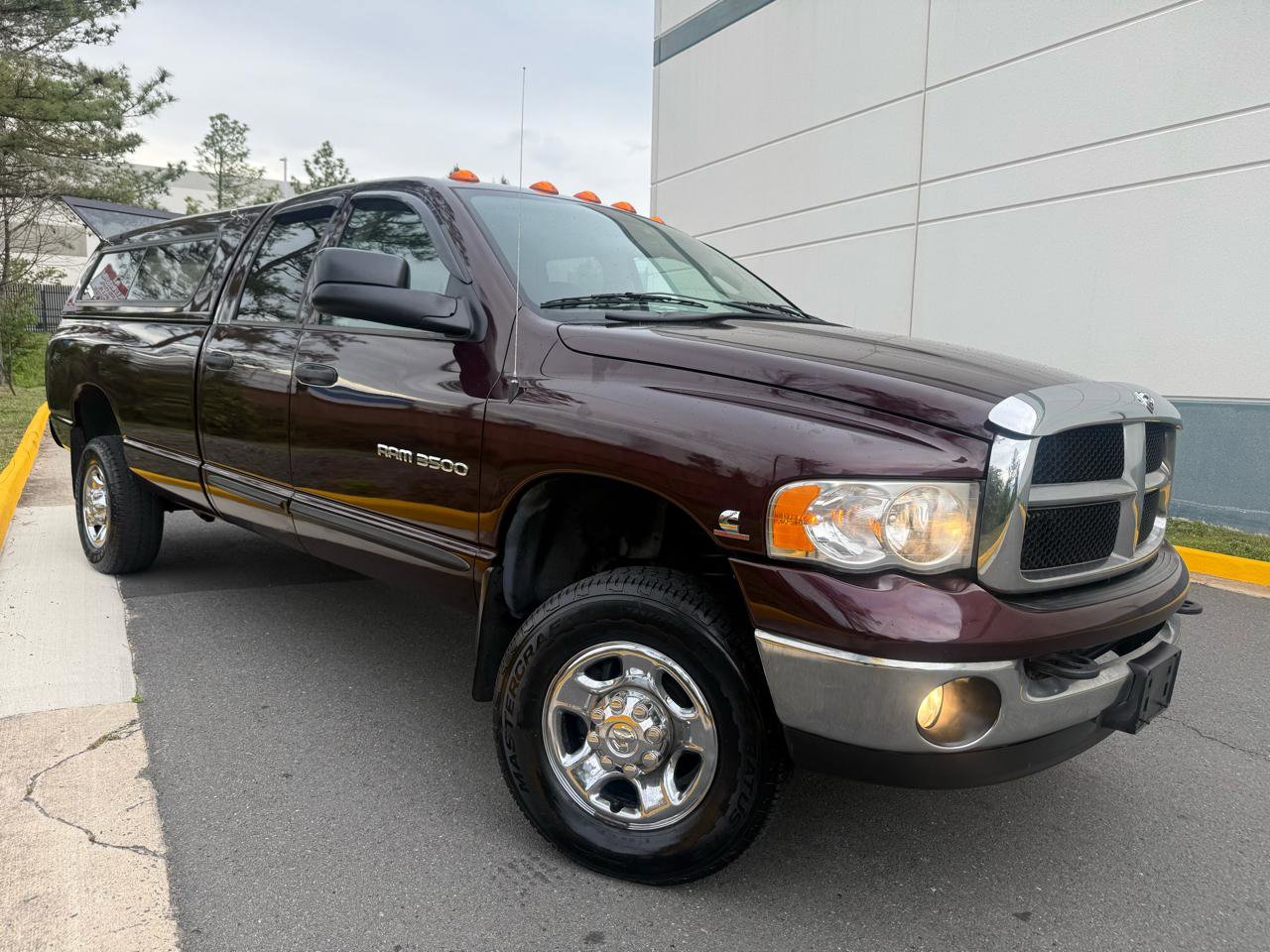 Used 2005 Dodge Ram 3500 Truck SLT w/ Trailer Tow Group AWD/4WD image 1