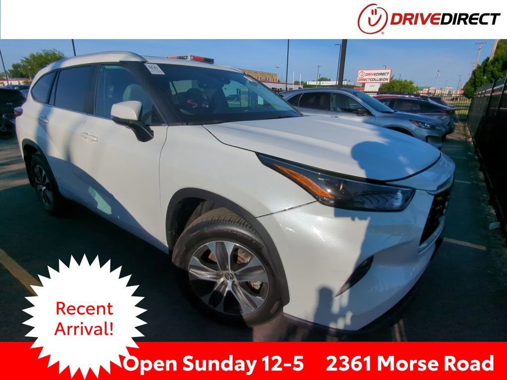 Used 2023 Toyota Highlander XLE