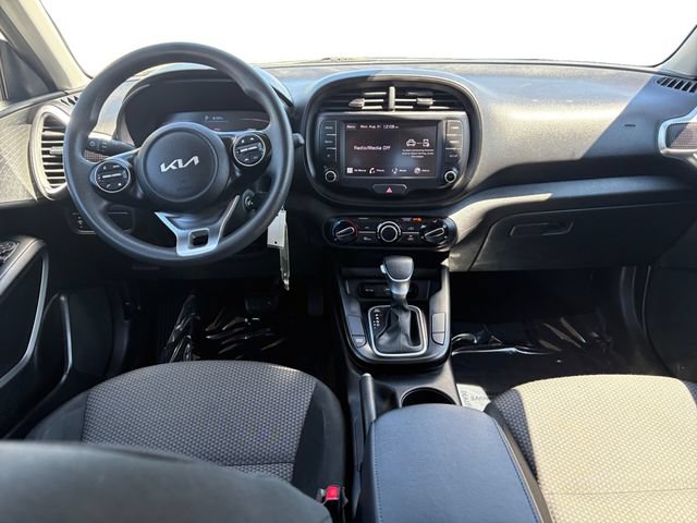 Used 2024 Kia Soul LX w/ Option Group 015 FWD image 14
