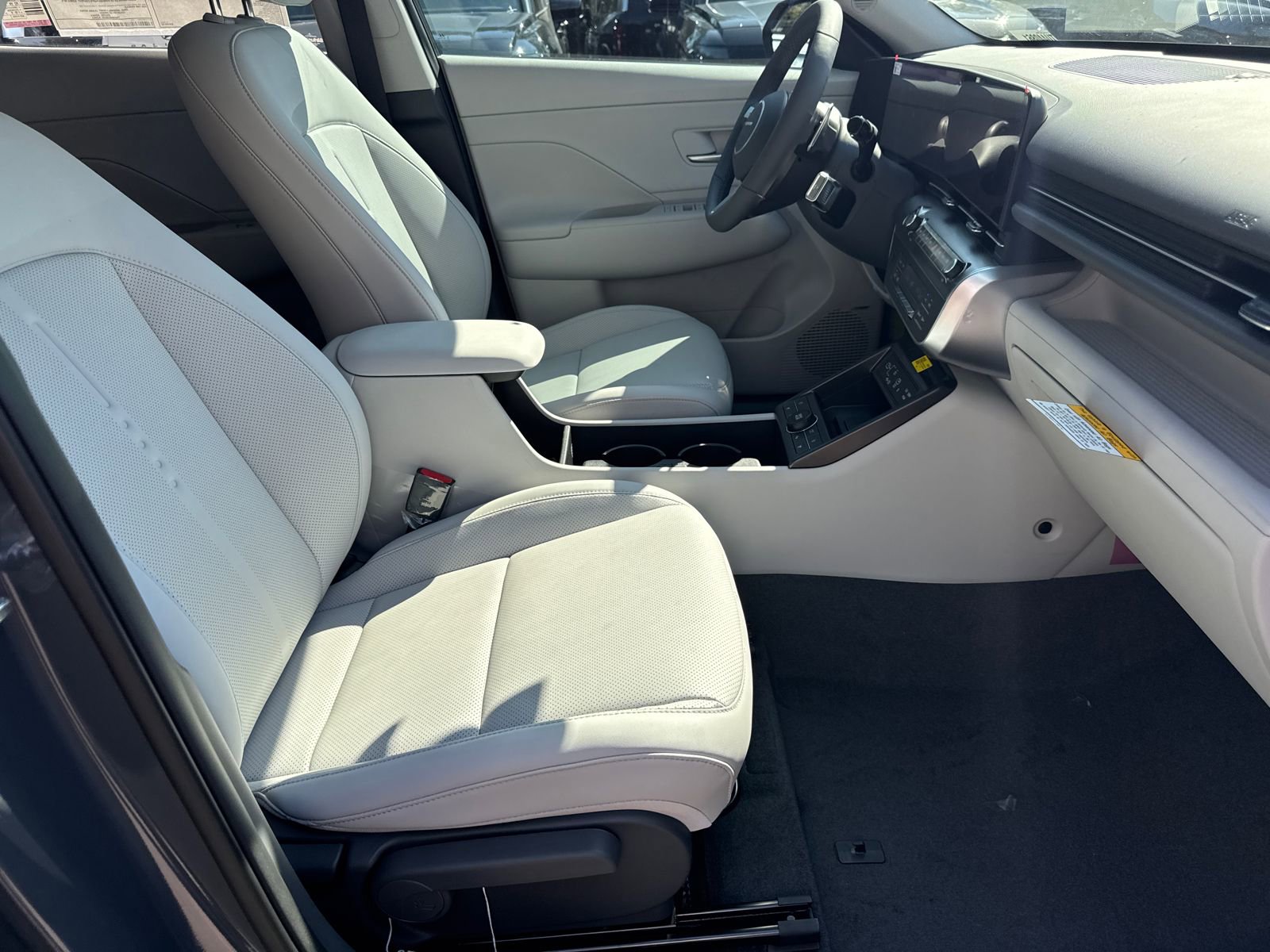 New 2026 Hyundai Kona Limited FWD image 14