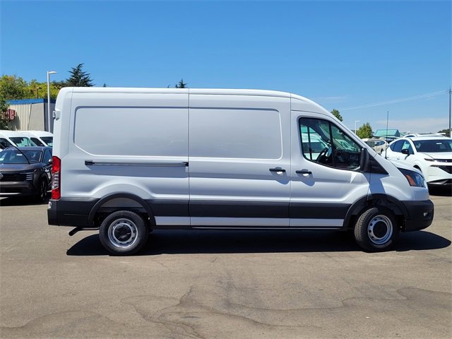 New 2026 Ford Transit 250 148 Medium Roof w/ Load Area Protection Package image 4