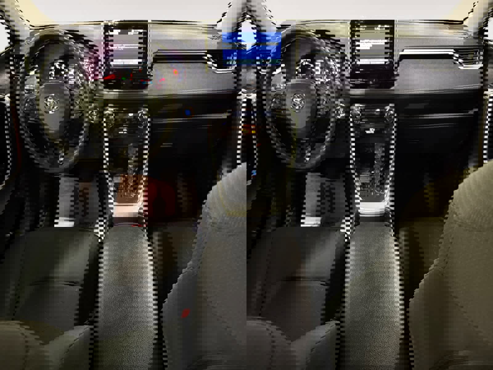 Used 2020 Toyota RAV4 XLE w/ Convenience Package image 14