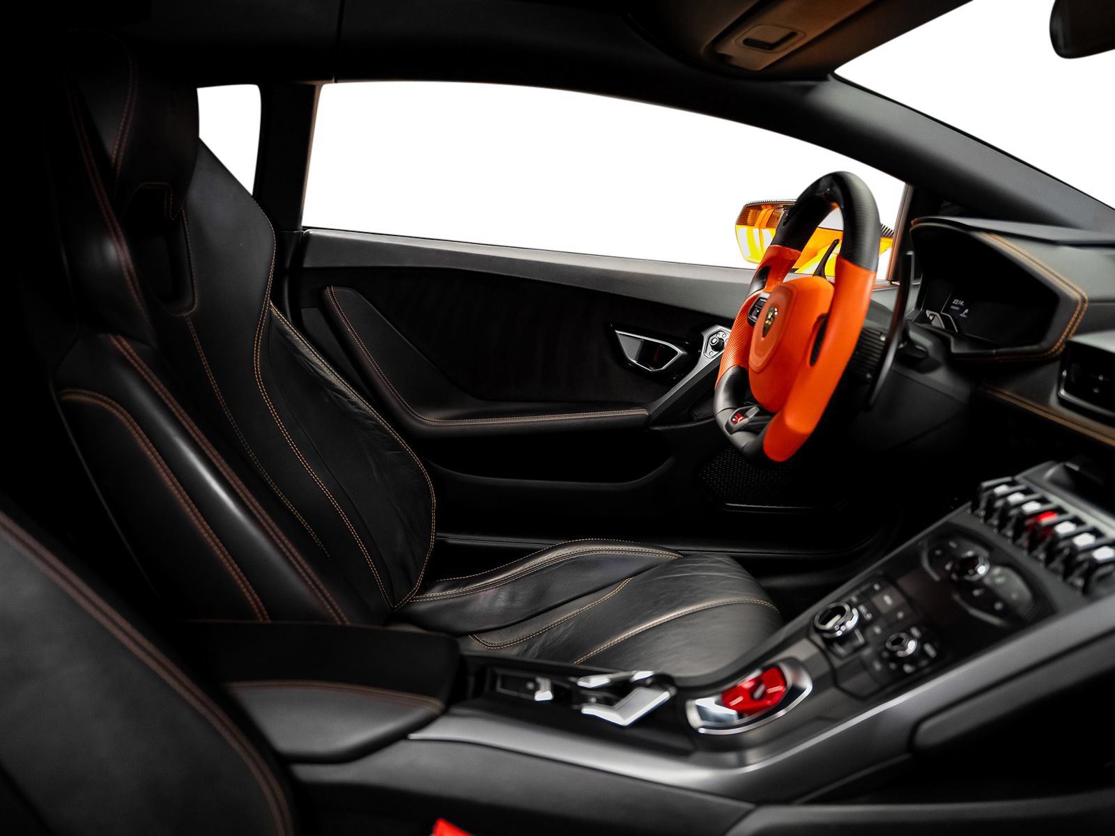 Used 2015 Lamborghini Huracan LP 610-4 AWD/4WD image 54