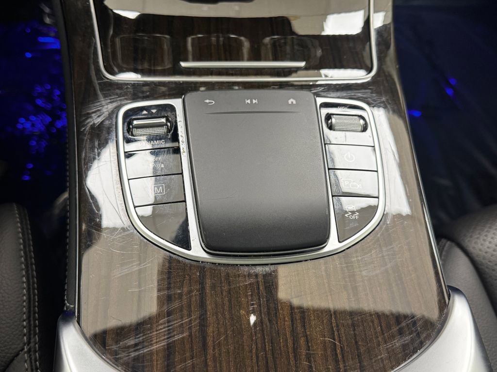 Used 2020 Mercedes-Benz GLC 350e 4MATIC image 19