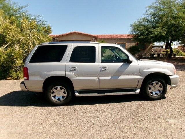 Used 2005 Cadillac Escalade 2WD image 8