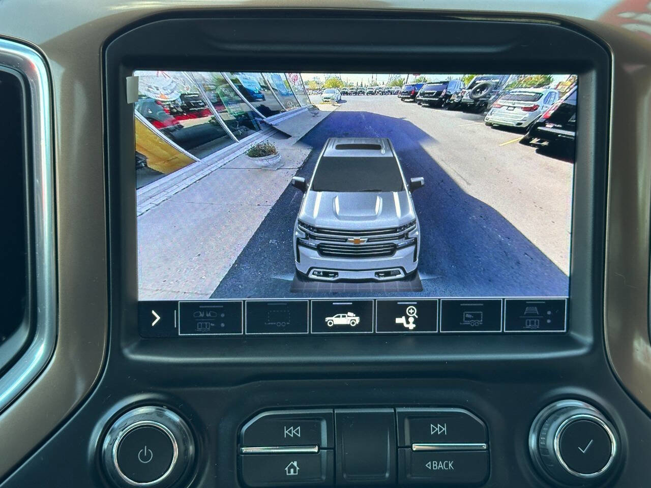Used 2021 Chevrolet Silverado 1500 High Country w/ Technology Package AWD/4WD image 56