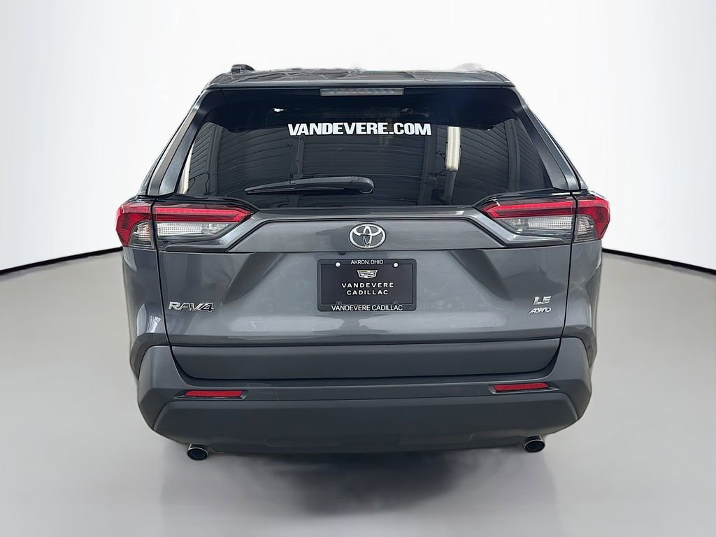 Used 2019 Toyota RAV4 LE image 6