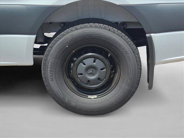 Certified 2025 Mercedes-Benz Sprinter 2500 image 13
